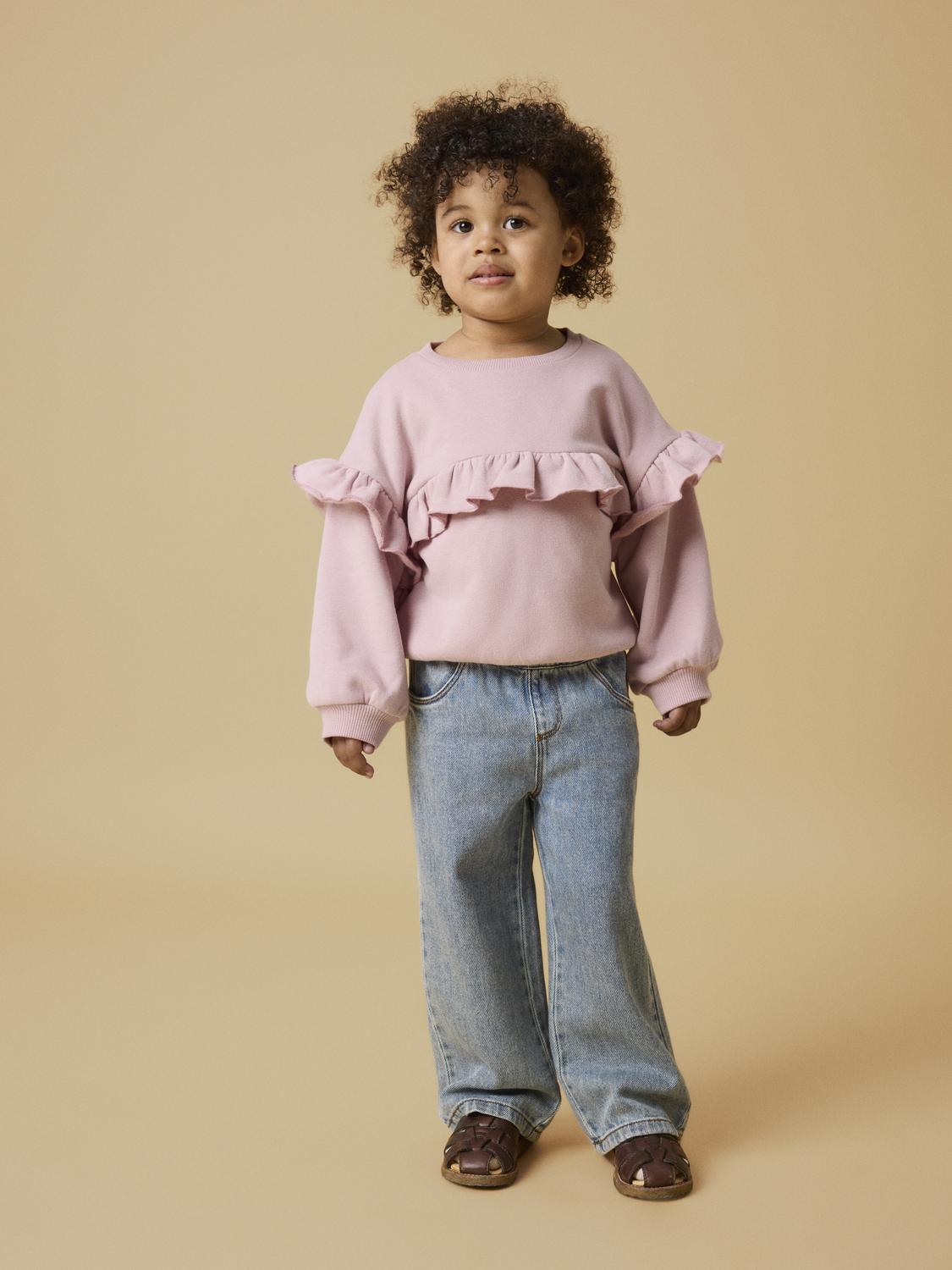 model_shot-detail